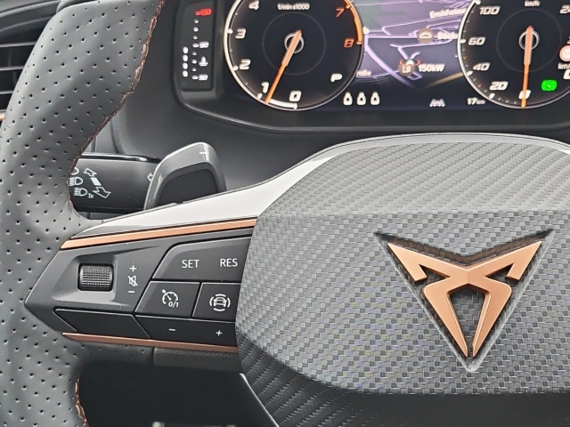 Ateca VZ 4Drive*DSG*Navi*LED*AHK*SHZ*RüKa*