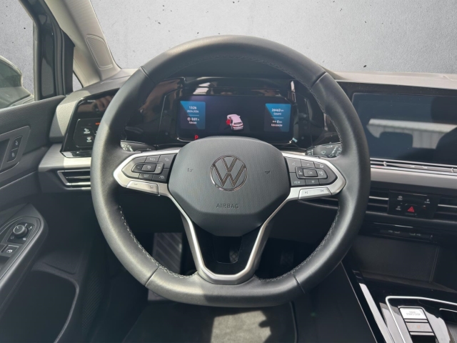 Golf VIII 1.5 eTSI Style DSG *Navi *LED