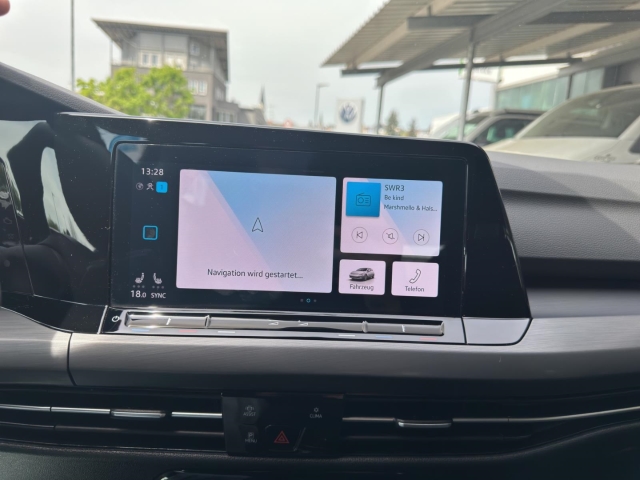 Golf VIII 1.5 eTSI Style DSG *Navi *LED