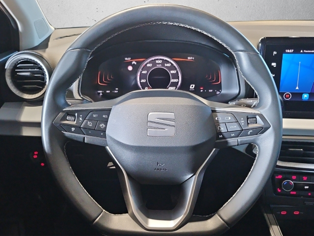 Ibiza 1.0 TSI *Navi*LED*RüKa*SHZ*ACC*