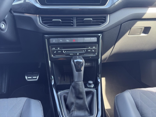 T-Cross 1.0 TSI 85 kW Goal DSG *Navi *LED *ACC