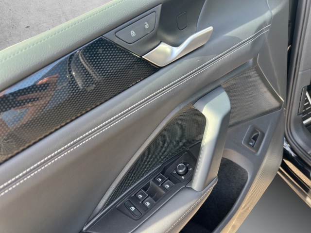 Tiguan Life GOAL 1.5 eTSI DSG *Navi *LED