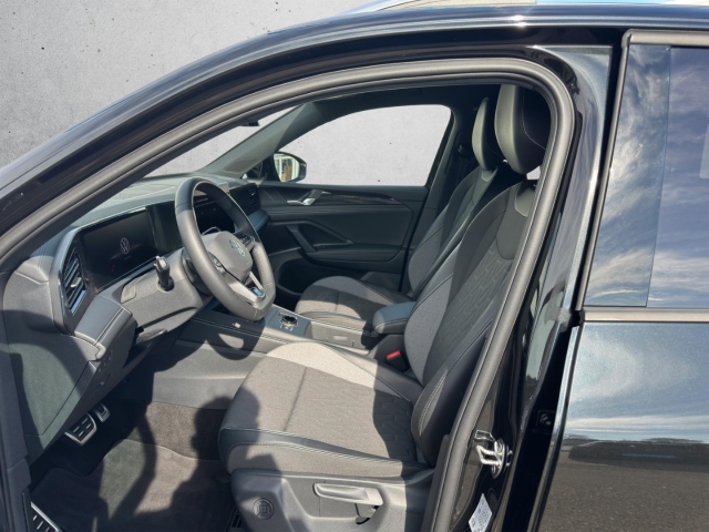 Tiguan Life GOAL 1.5 eTSI DSG *Navi *LED