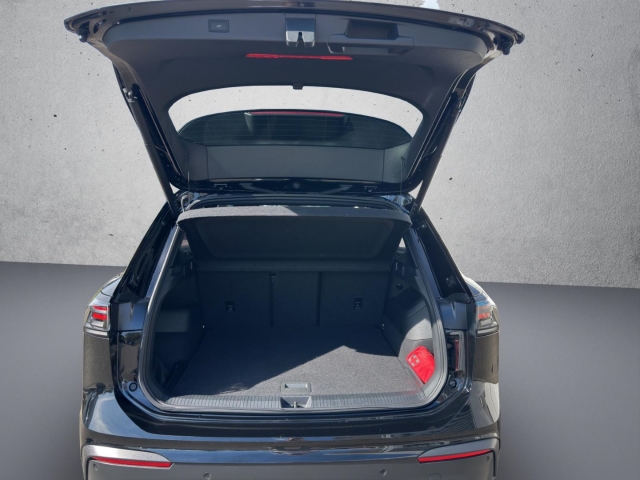 Tiguan Life GOAL 1.5 eTSI DSG *Navi *LED