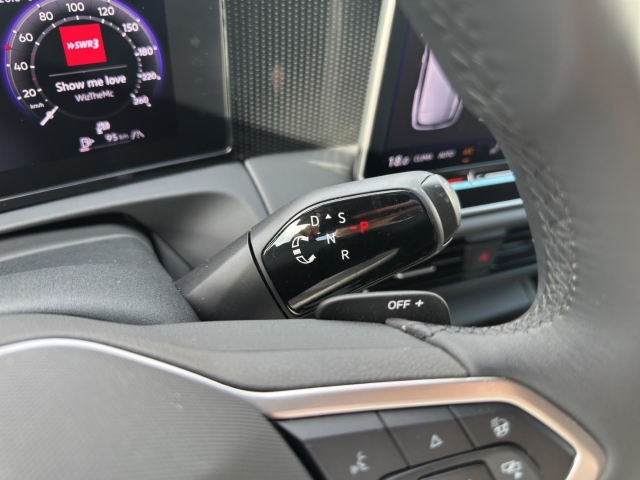 Tiguan Life GOAL 1.5 eTSI DSG *Navi *LED