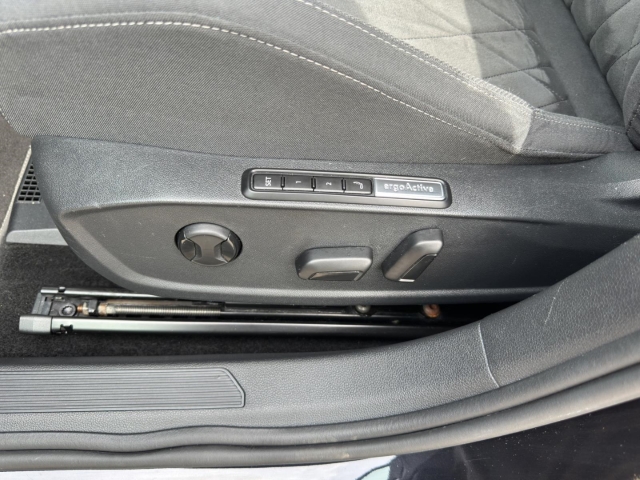 Golf VIII Style 1.5 eTSI DSG*Navi*RüKa*SHZ