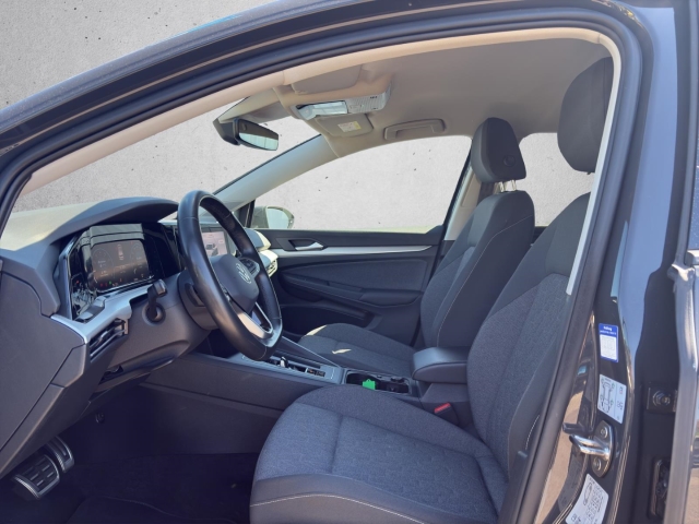 Golf VIII 1.0 eTSI Move DSG *Navi *LED