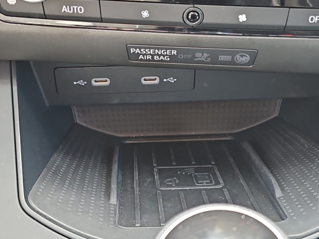 Ibiza 1.0 TSI*Navi*LED*ACC*SHZ*Freisprech*