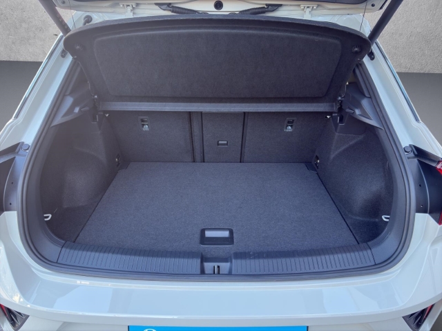 T-Roc 1.5 TSI R-Line DSG*Navi*LED*ACC*RüKa*