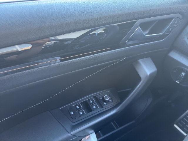 T-Roc 1.5 TSI R-Line DSG*Navi*LED*ACC*RüKa*