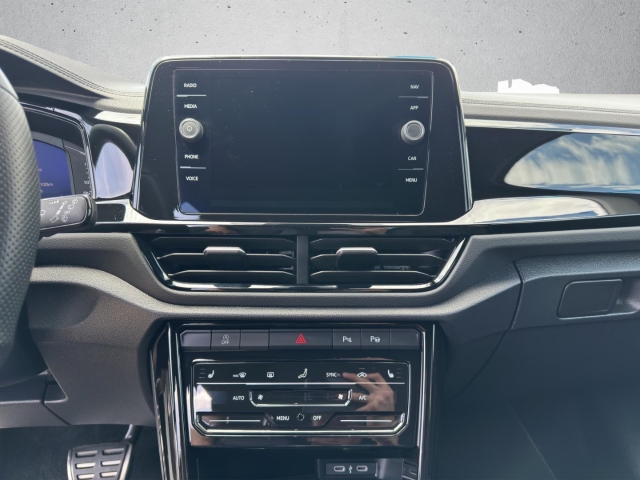 T-Roc 1.5 TSI R-Line *Navi*LED*ACC*RüKa