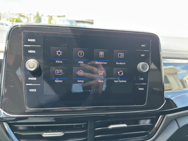 T-Roc 1.5 TSI R-Line *Navi*LED*ACC*RüKa