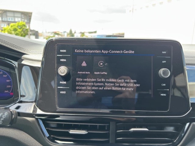 T-Roc 1.5 TSI R-Line *Navi*LED*ACC*RüKa