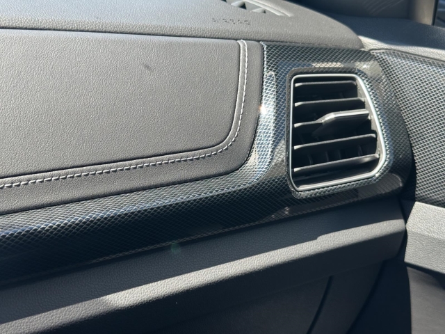 T-Cross 1.0 TSI R-Line*DSG*Navi*RüKa*SHZ*LED*