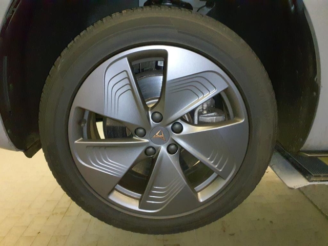 Born 62 kWh*Navi*RüKa*LED*SHZ*ACC*