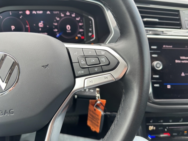 Tiguan 2.0 TDI Elegance 4Motion *Navi*LED*RüKa