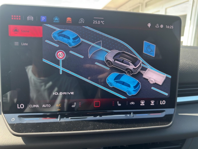 T-Roc 1.5 eTSI R-Line*Navi*LED*RüKa*SHZ*