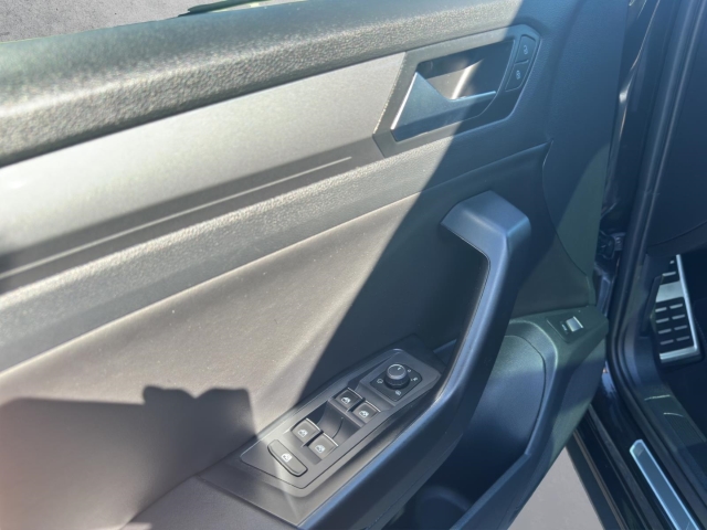 T-Roc 1.5 TSI DSG Panodach*Navi *Digital Cockpit