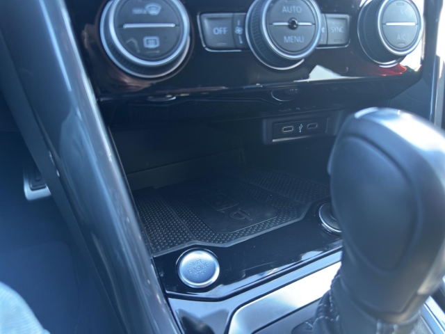 T-Roc 1.5 TSI DSG Panodach*Navi *Digital Cockpit