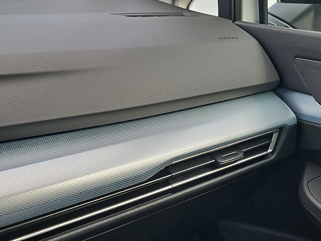 Golf VIII ENERGY 1.5 eTSI*AHK*PANO*Navi*LED*RüKa