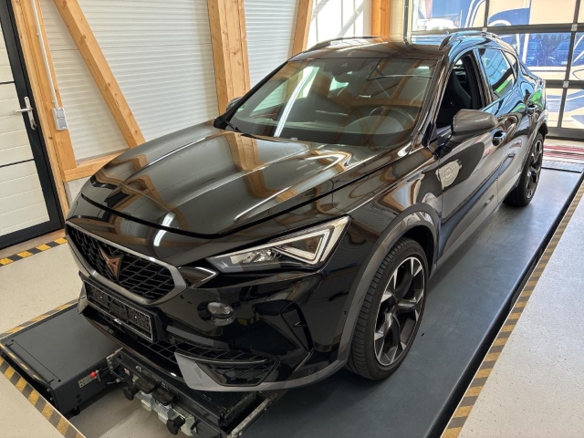 Formentor 2.0 TSI VZ DSG*Navi*LED*RüKa*SHZ*ACC*