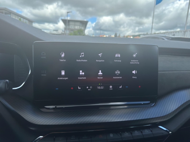 Octavia Combi 2.0 TDI *Navi*LED*RüKa*SHZ*