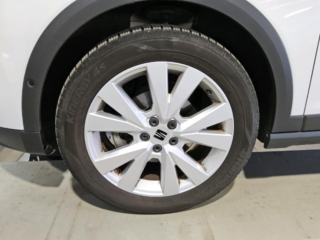 Arona 1.0 TSI Xperience *Navi*LED*ACC*RüKa*SHZ*