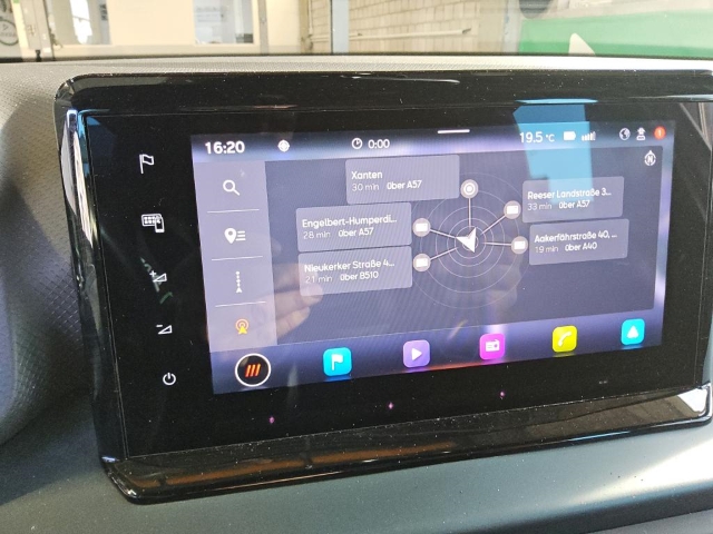 Arona 1.0 TSI Xperience *Navi*LED*ACC*RüKa*SHZ*