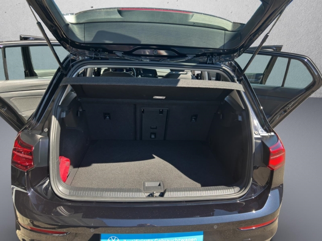 Golf VIII Style eTSI*Navi*LED*Digitales Cockpit