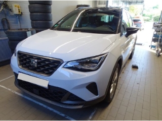 Arona FR 1.0 TSI DSG*Navi*LED*SHZ*ACC*RüKa