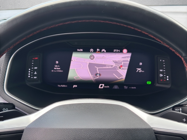 Arona FR 1.0 TSI DSG*Navi*LED*SHZ*ACC*RüKa