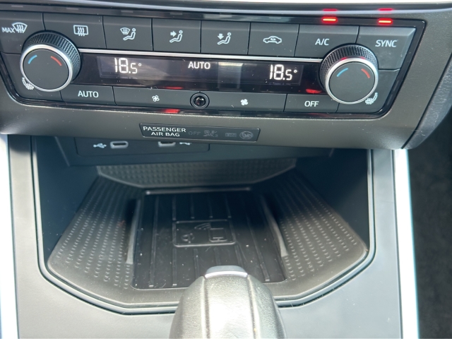 Arona FR 1.0 TSI DSG*Navi*LED*SHZ*ACC*RüKa