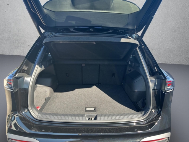 Tiguan Life GOAL 1.5 eTSI DSG*Navi*LED*RüKa