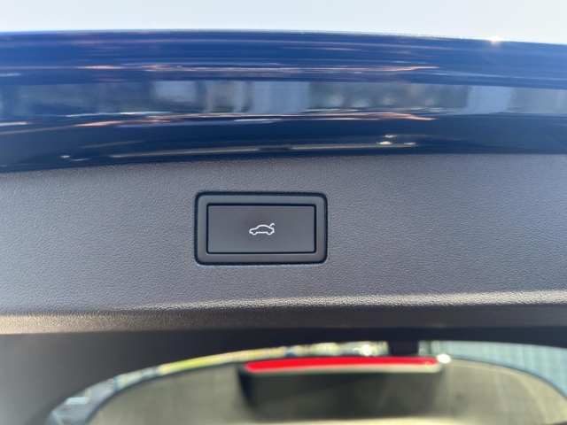 Tiguan Life GOAL 1.5 eTSI DSG*Navi*LED*RüKa