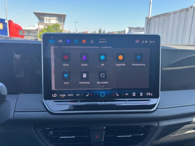 Tiguan Life GOAL 1.5 eTSI DSG*Navi*LED*RüKa