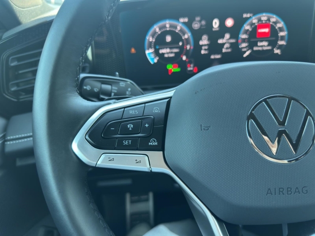 Tiguan Life GOAL 1.5 eTSI DSG*Navi*LED*RüKa