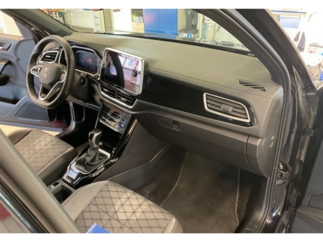 T-Roc 1.5 TSI R-Line DSG*Navi*LED*ACC*RüKa