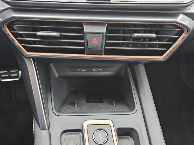 Leon SP 2.0 TSI 4Drive *DSG*Navi*LED*AHK*RüKa*
