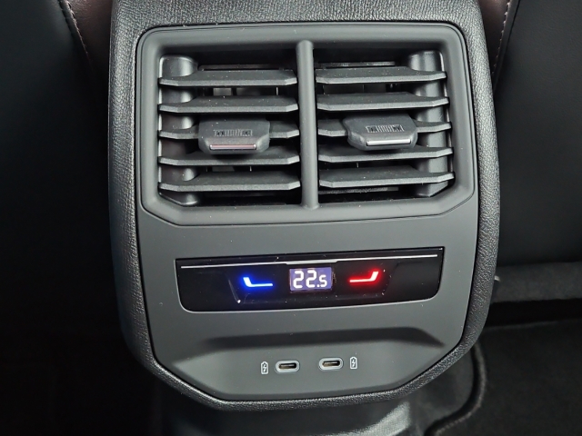 Leon SP 2.0 TSI 4Drive *DSG*Navi*LED*AHK*RüKa*