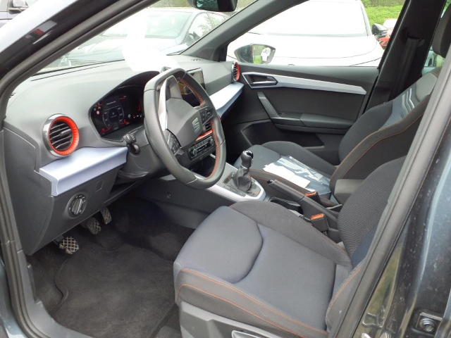 Arona FR 1.0 TSI*Navi*LED*SHZ*RüKa*