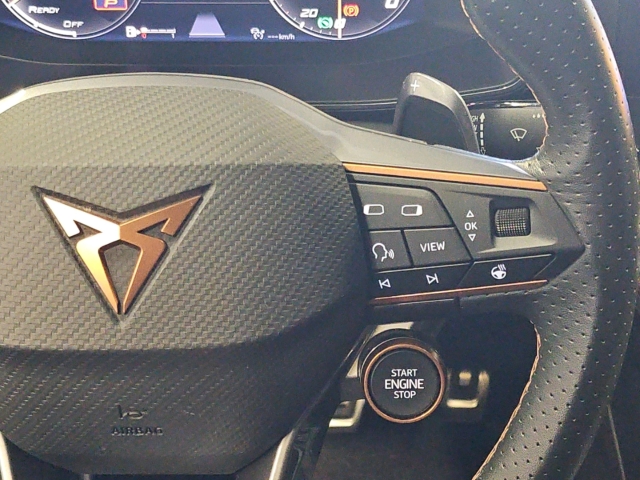 Formentor VZ 2.0 TSI DSG*Navi*ACC*LED*RüKa*Pano*