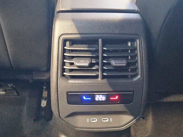 Formentor VZ 2.0 TSI DSG*Navi*ACC*LED*RüKa*Pano*