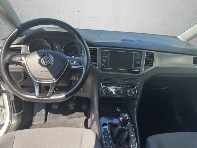Golf Sportsvan VII Comfortline 1.6 TDI AHK*LED*