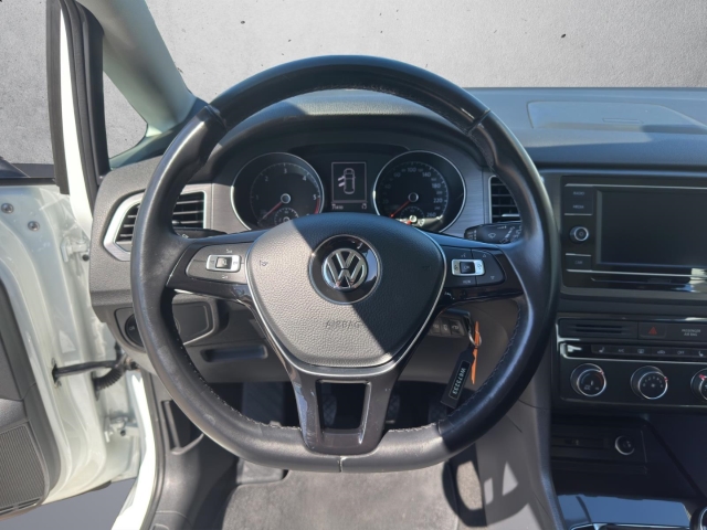 Golf Sportsvan VII Comfortline 1.6 TDI AHK*LED*