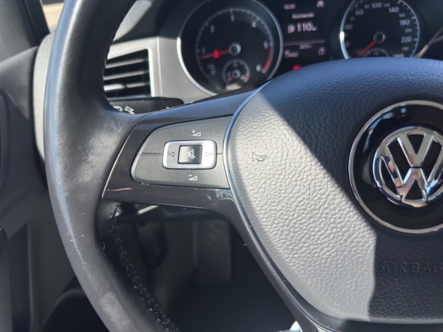 Golf Sportsvan VII Comfortline 1.6 TDI AHK*LED*