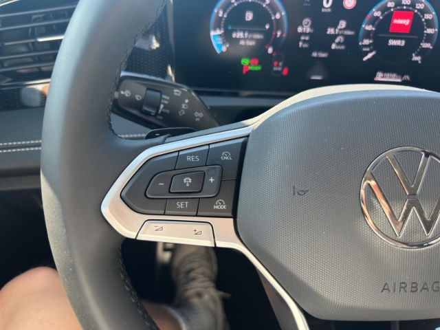 Tiguan 1.5 eTSI Energy DSG*Navi*LED*RüKa*SHZ*