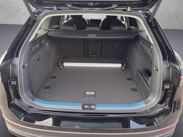 Passat 1.5 eTSI 110 kW BusinessACC*Navi*LED*RüKa