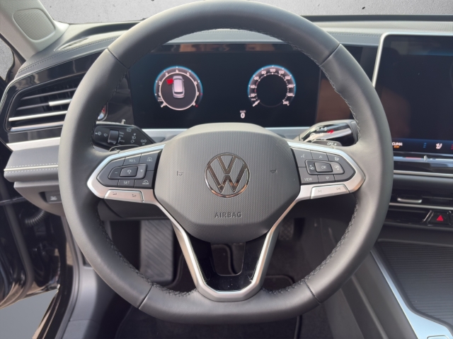 Passat 1.5 eTSI 110 kW BusinessACC*Navi*LED*RüKa