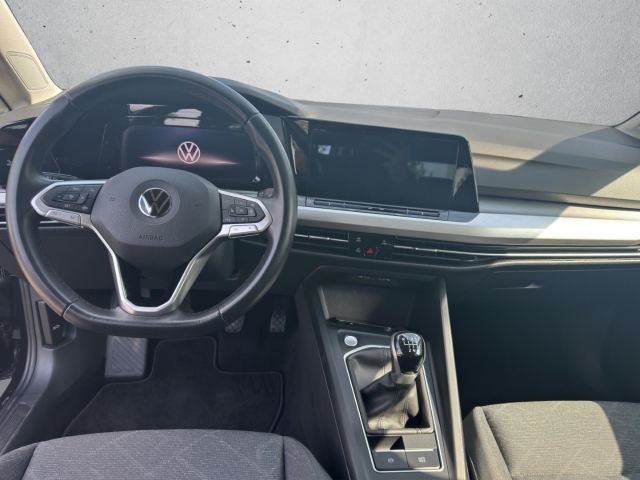 Golf VIII 1.5 TSI Life*Navi*LED*ACC*SHZ*