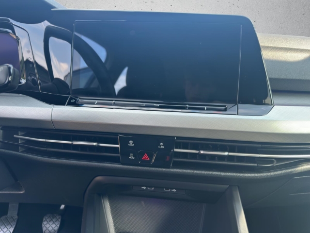 Golf VIII 1.5 TSI Life*Navi*LED*ACC*SHZ*